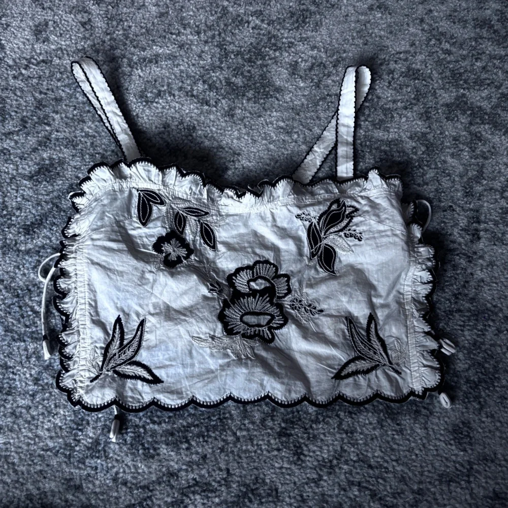 NWT Free People Cropped Black and tan cropped linen tank Size: Small - Picture 2 of 5